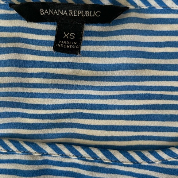 Banana Republic Elegant Blue Striped Short Sleeve Top Blouse Classic Style XS - Picture 6 of 8